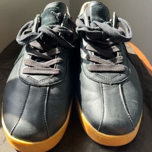 Men's Blue Leather Sneakers with Gum Sole